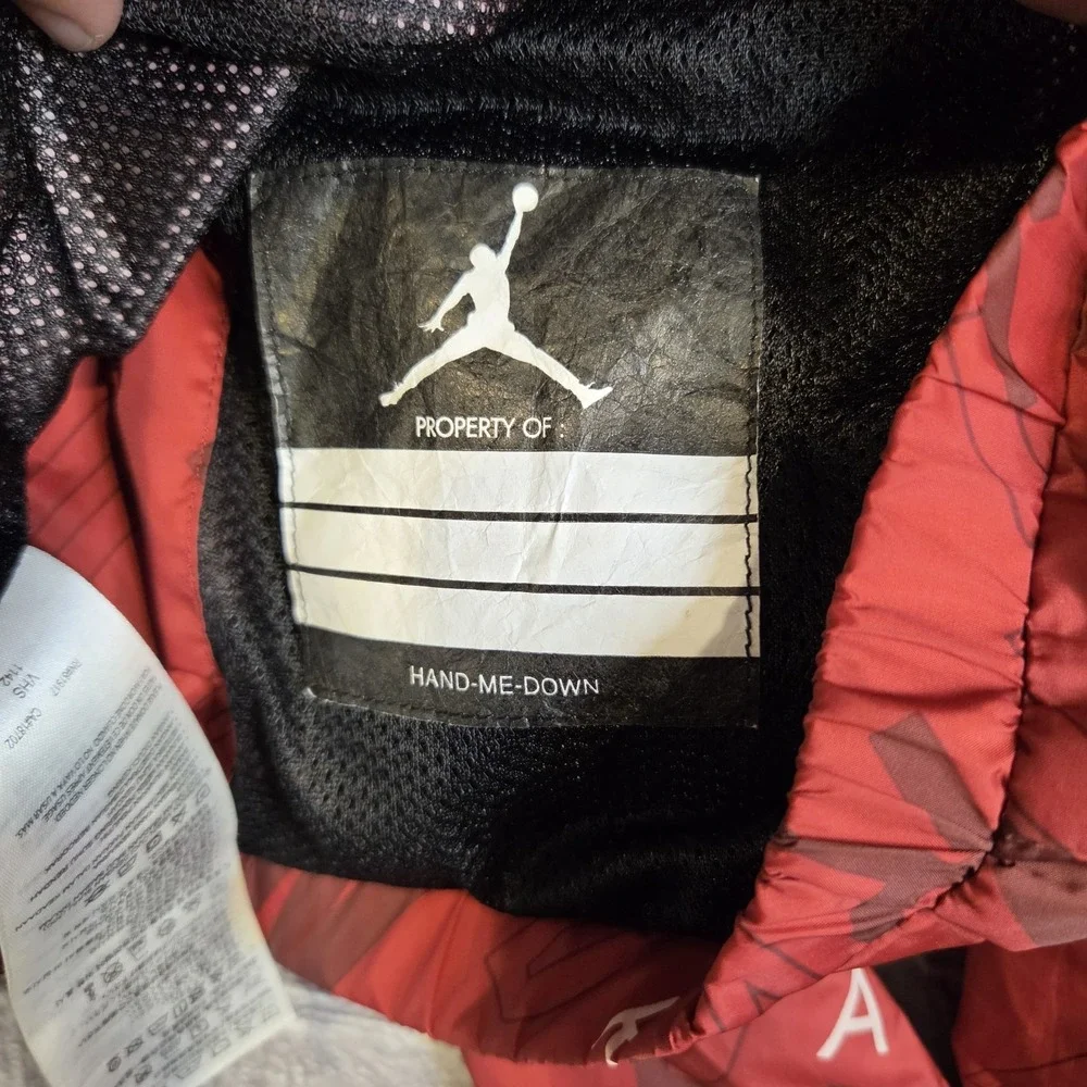 Jordan Jacket Boys Small 8-10 Yrs Red Hooded Windbreaker Full Zip Jumpman